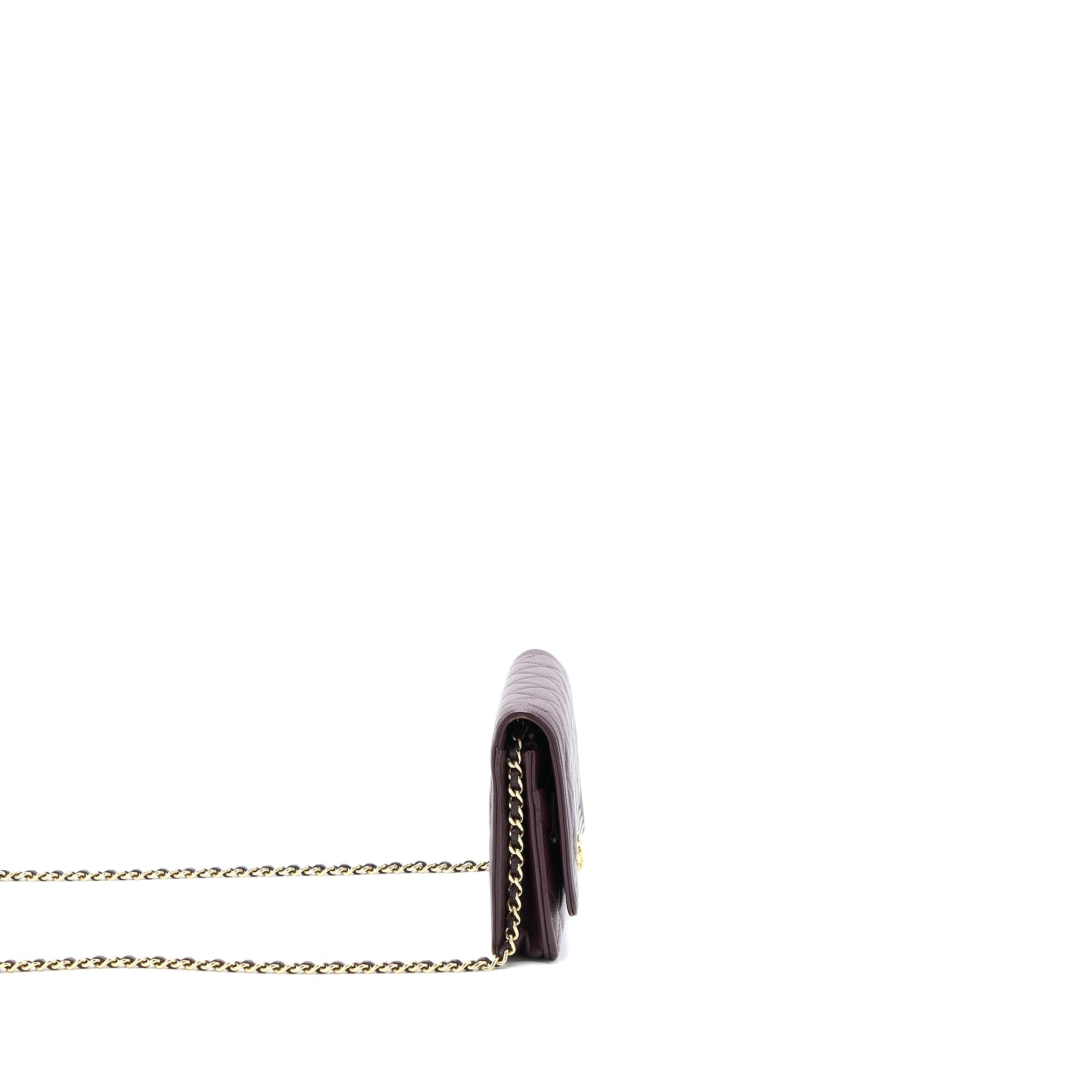 chanel-boy-wallet-on-chain-caviar-burgundy-ghw