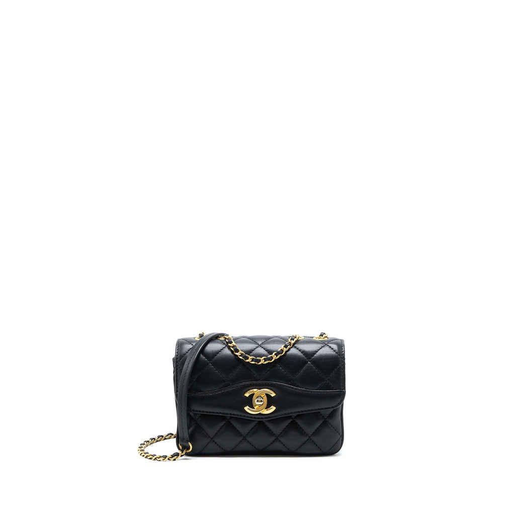 chanel-seasonal-flap-bag-lambskin-black-brushed-ghw