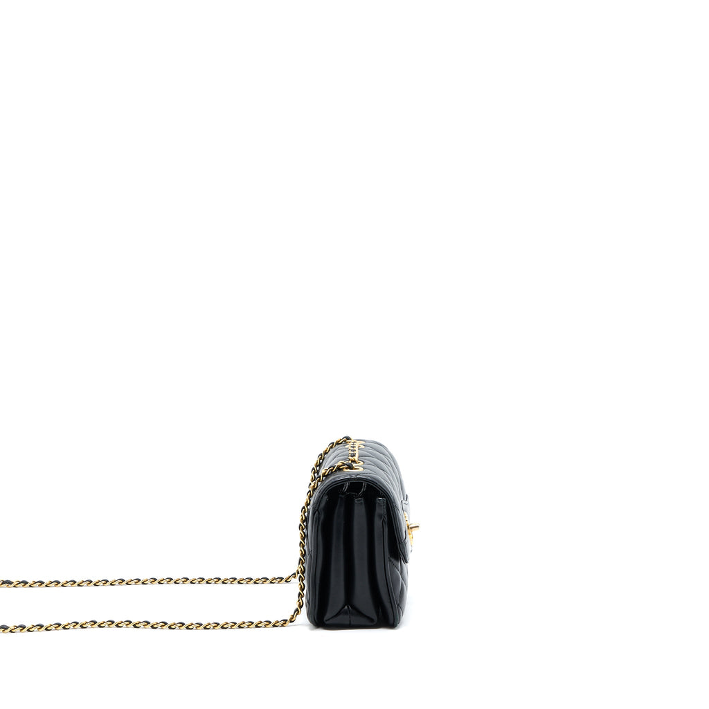 chanel-seasonal-flap-bag-lambskin-black-brushed-ghw