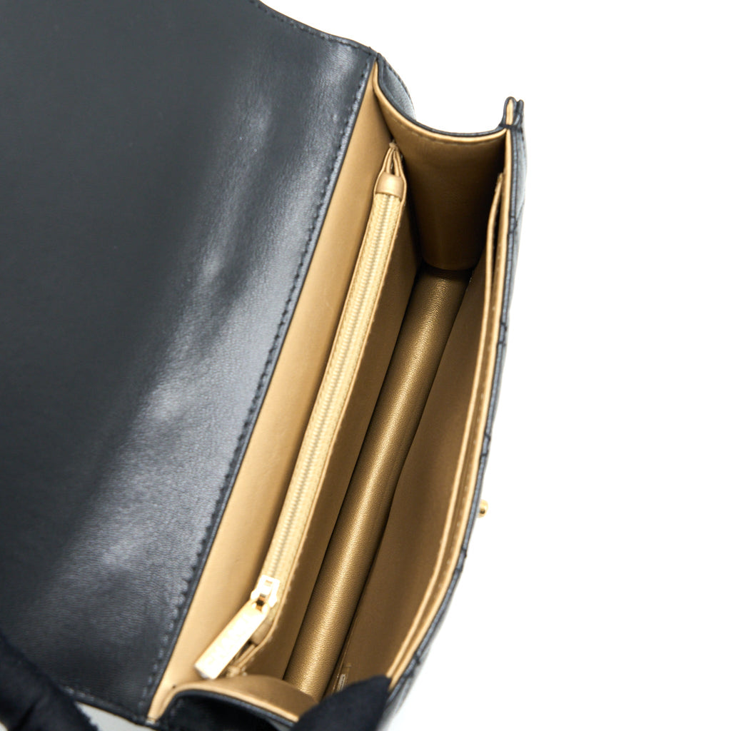 chanel-20c-pearl-flap-bag-goatskin-black-ghw