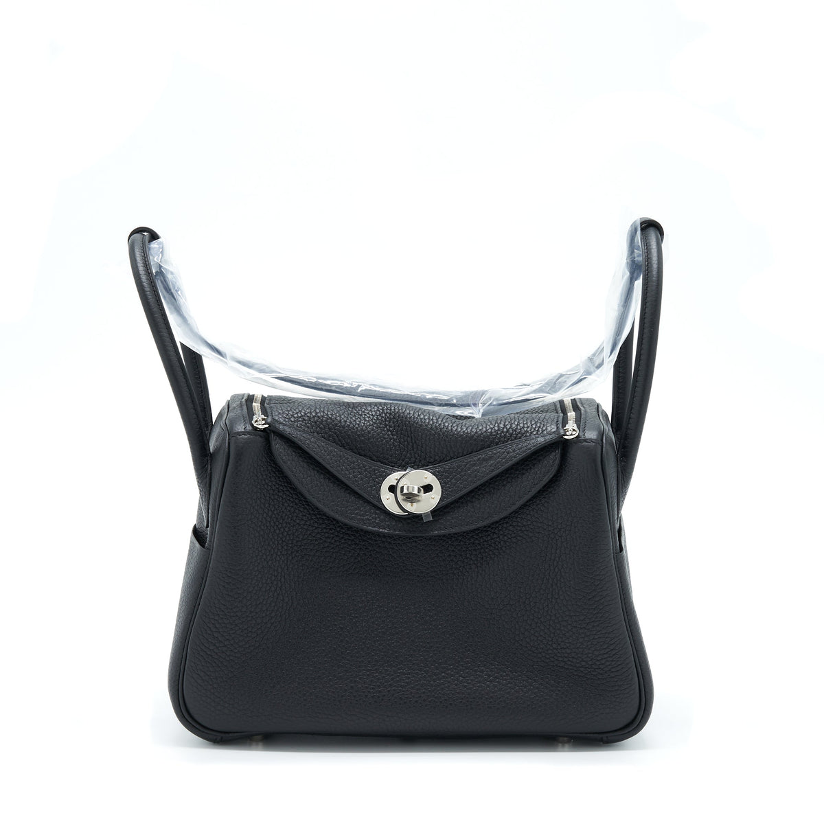 hermes-lindy-26-clemence-black-shw-stamp-z-3