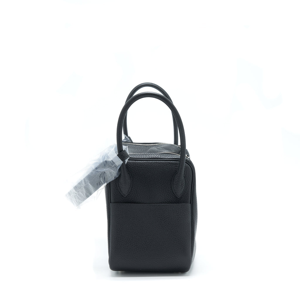 hermes-lindy-26-clemence-black-shw-stamp-z-3