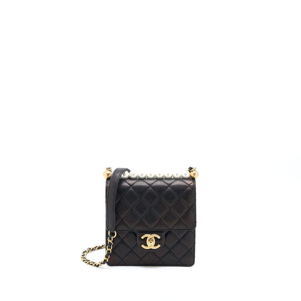 chanel-vertical-pearl-flap-bag-goatskin-black-ghw-1