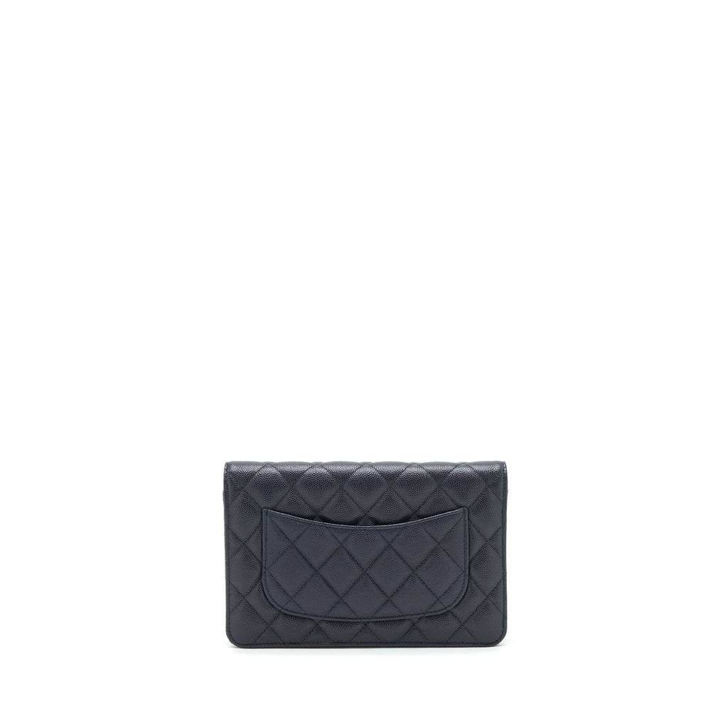 chanel-classic-wallet-on-chain-caviar-navy-blue-lghw-1