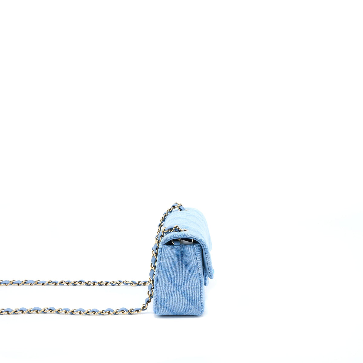 chanel-22b-mini-rectangular-denim-light-blue-lghw-microchip