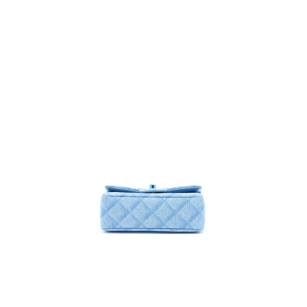 chanel-22b-mini-rectangular-denim-light-blue-lghw-microchip