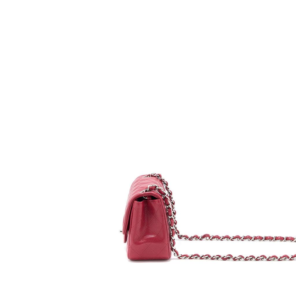 chanel-18b-mini-square-caviar-red-shw