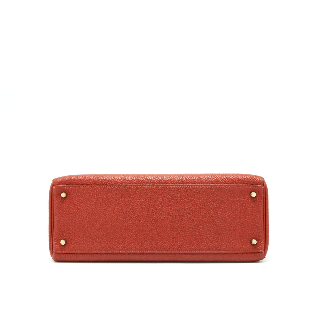 hermes-kelly-35-vermillion-togo-ghw-stamp-square-q-with-an-extra-twilly