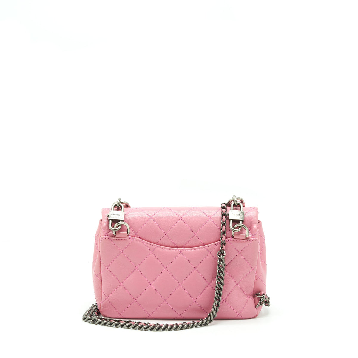 chanel-quilted-flap-cross-body-bag-pink-with-ruthenium-hardware