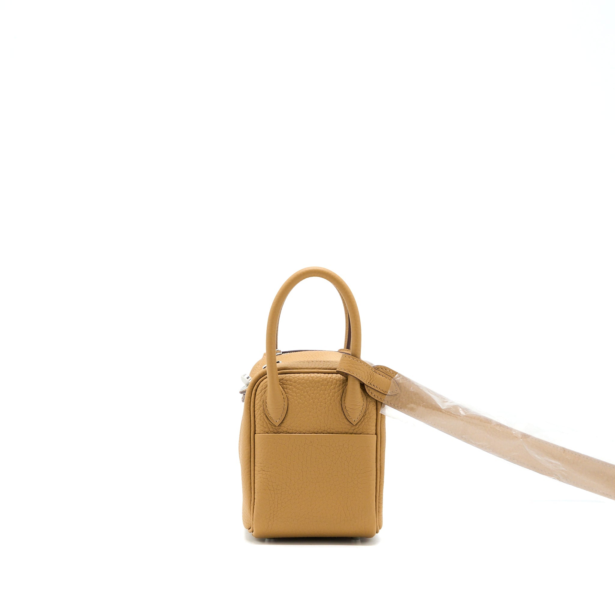 hermes-mini-lindy-clemence-4b-biscuit-shw-stamp-u