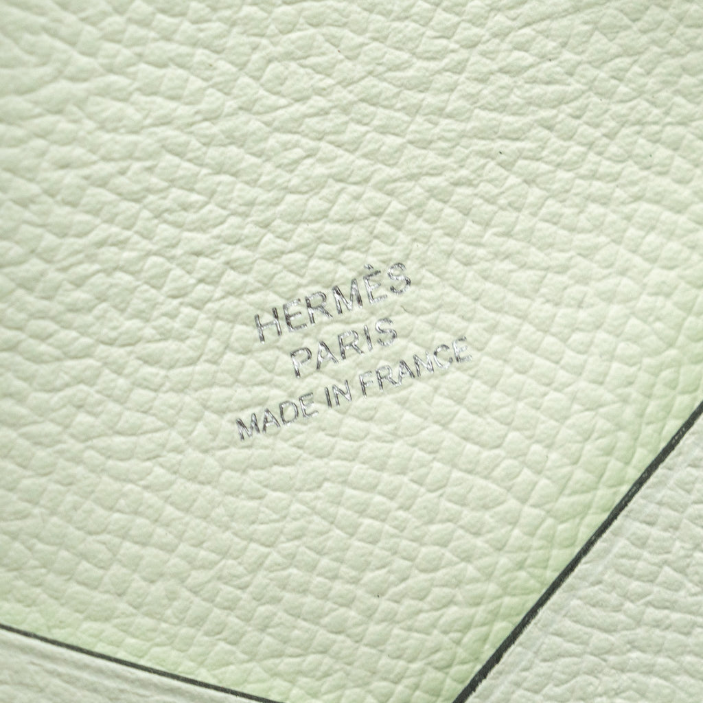 hermes-calvi-card-holder-epsom-vert-fizz-shw-stamp-u-copy-1