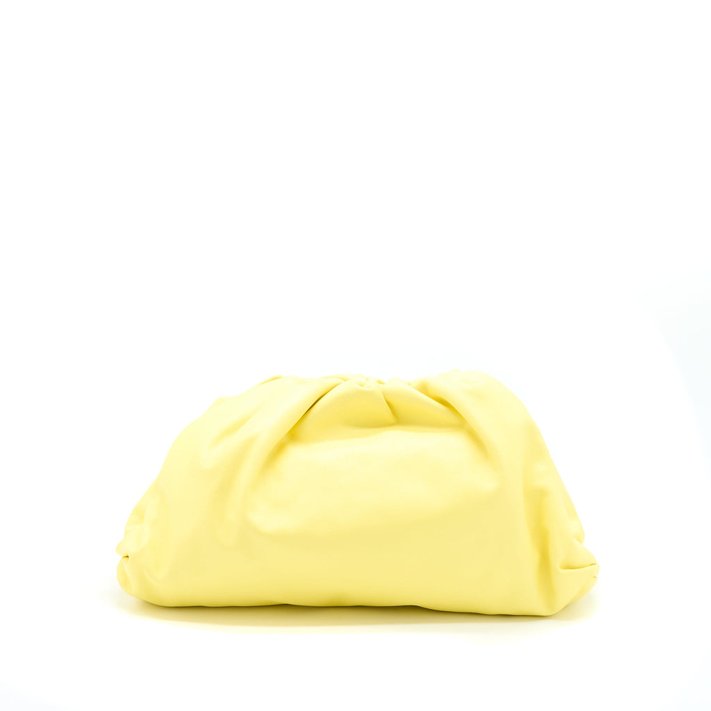 bottega-veneta-clutch-calfskin-yellow