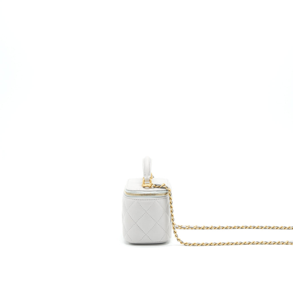 chanel-21a-small-handle-vanity-with-chain-grey-with-ghw