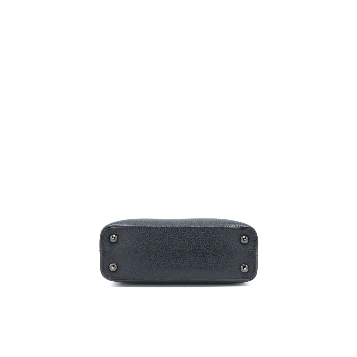 louis-vuitton-capucines-bb-taurillon-so-black-with-black-hardware