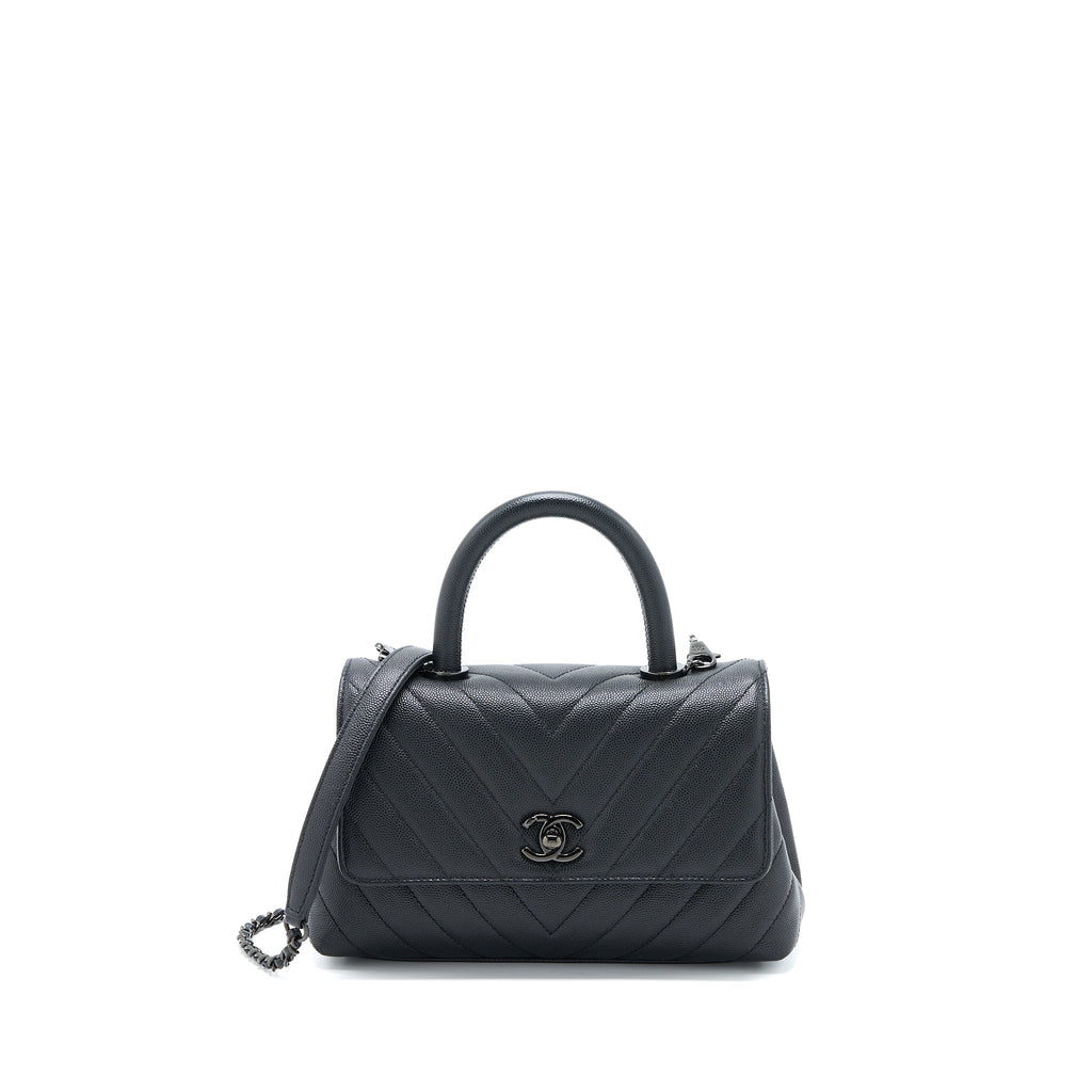 chanel-small-coco-handle-chevron-caviar-so-black-with-black-hardware