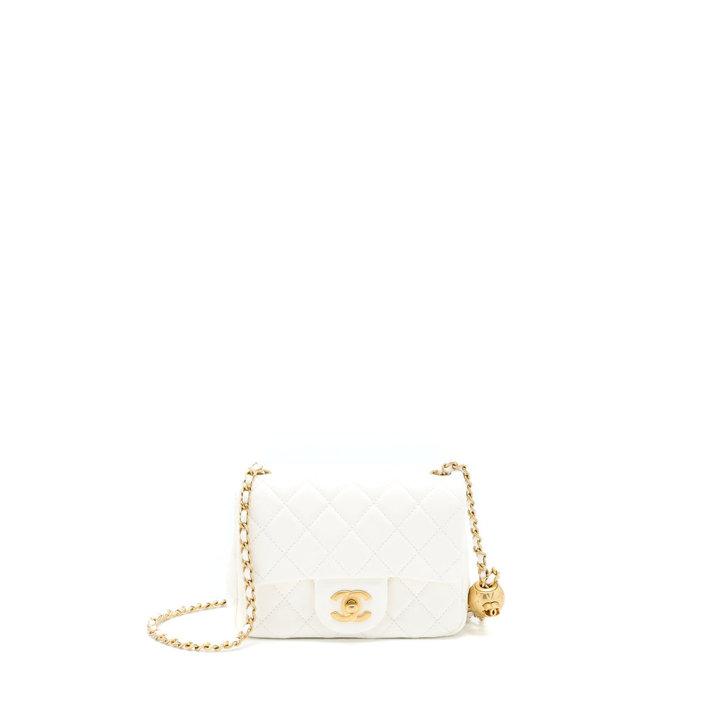 chanel-pearl-crush-mini-square-flap-bag-lambskin-white-ghwmicrochip-1