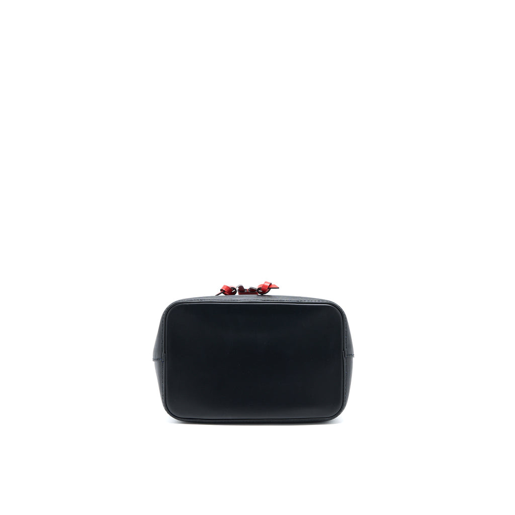 louis-vuitton-neonoe-bb-epi-back-saffron-multicolour-shw