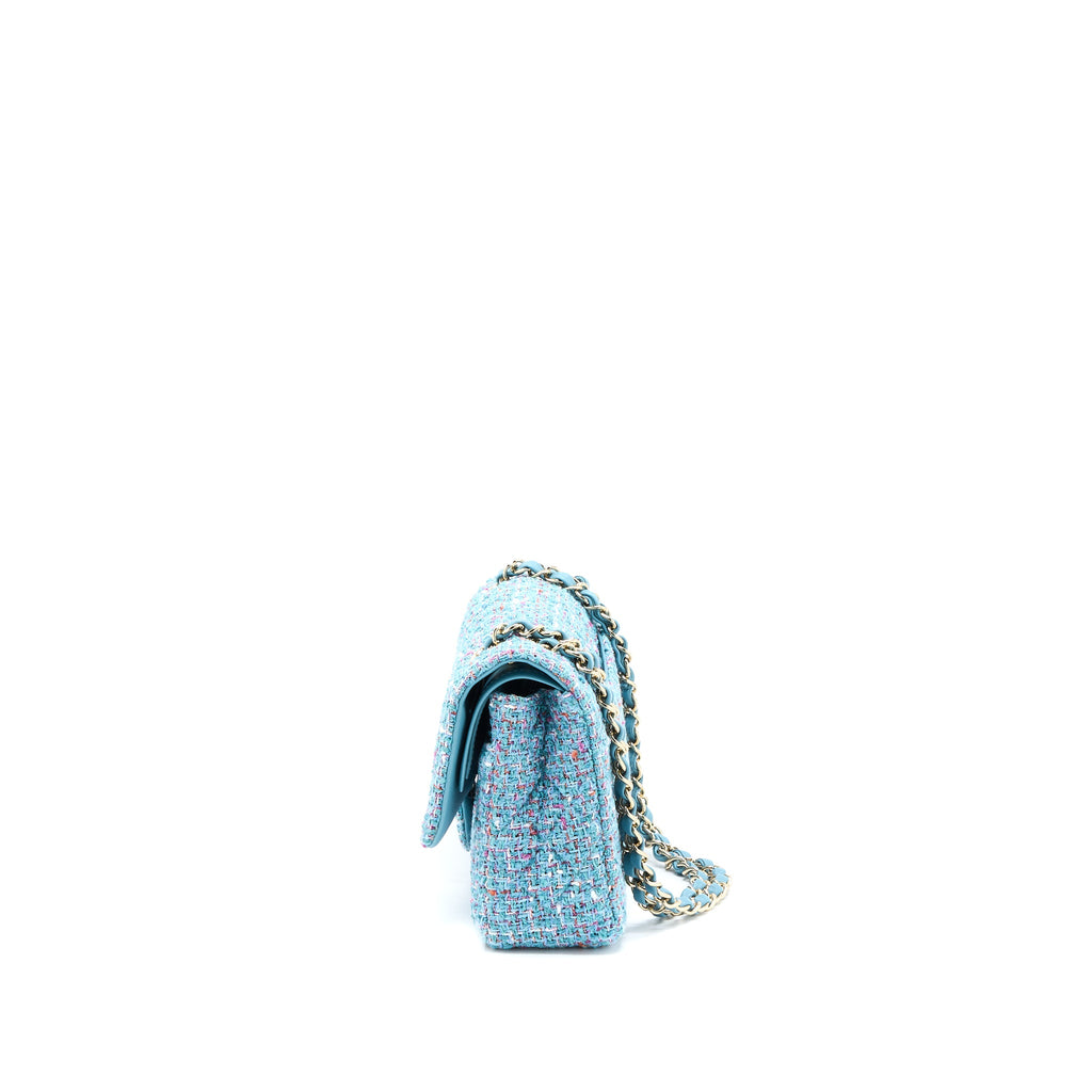 chanel-tweed-medium-classic-double-flap-bag-light-blue-lghw