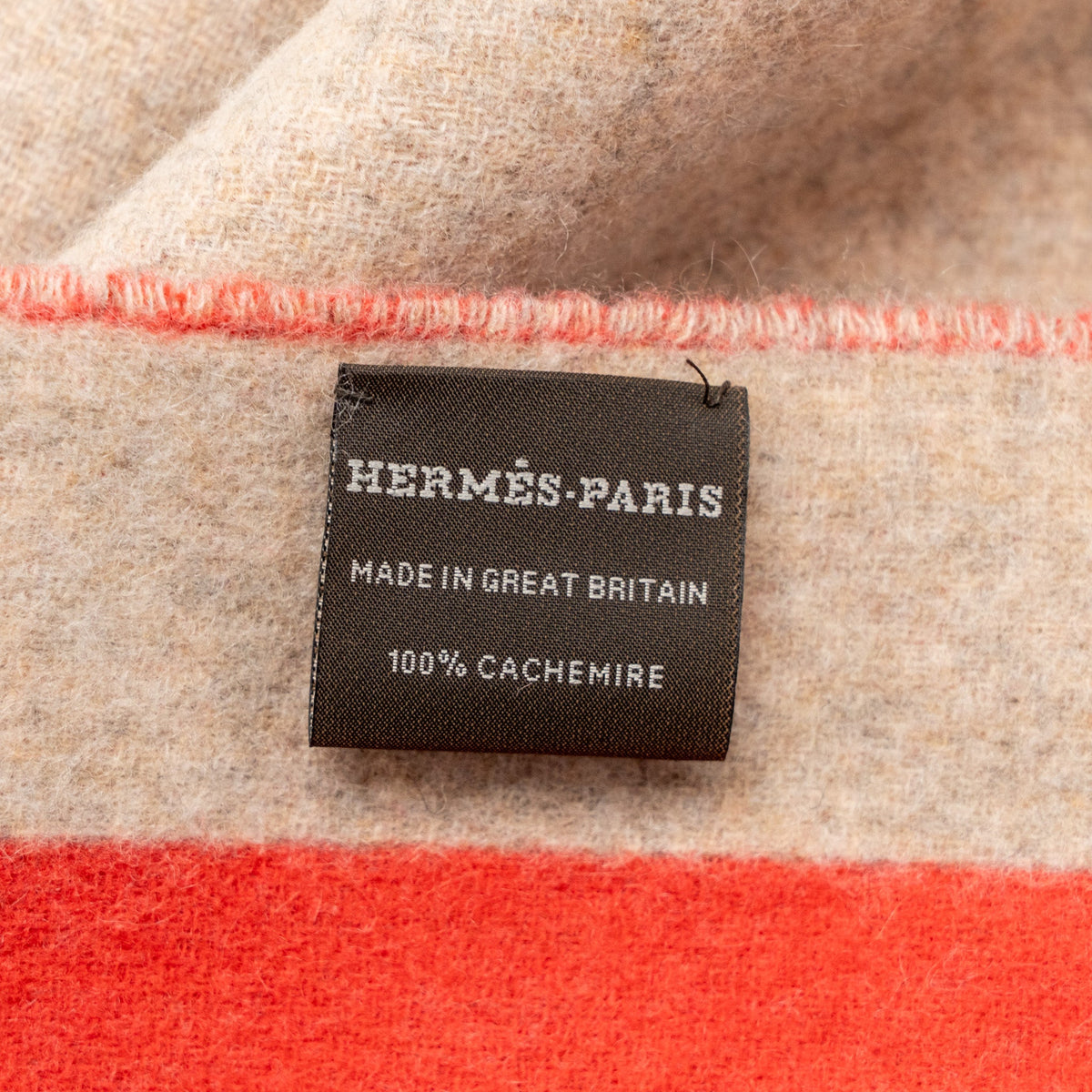 hermes-casaque-love-story-muffler-cashmere-red-beige-chine