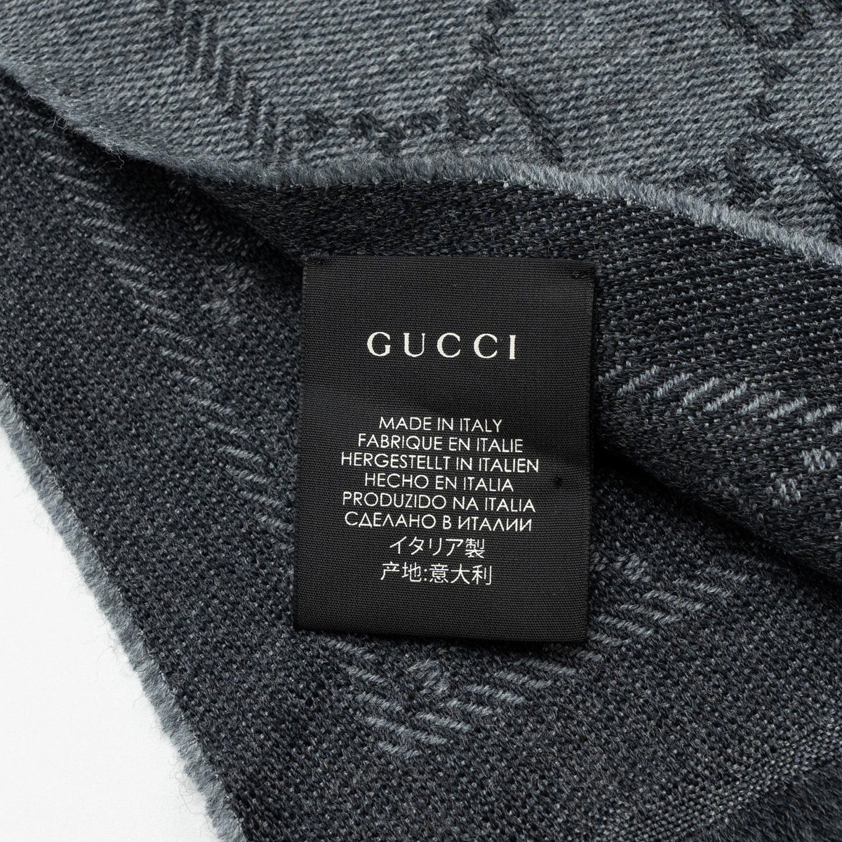 gucci-48-180cm-wool-scarf-dark-grey