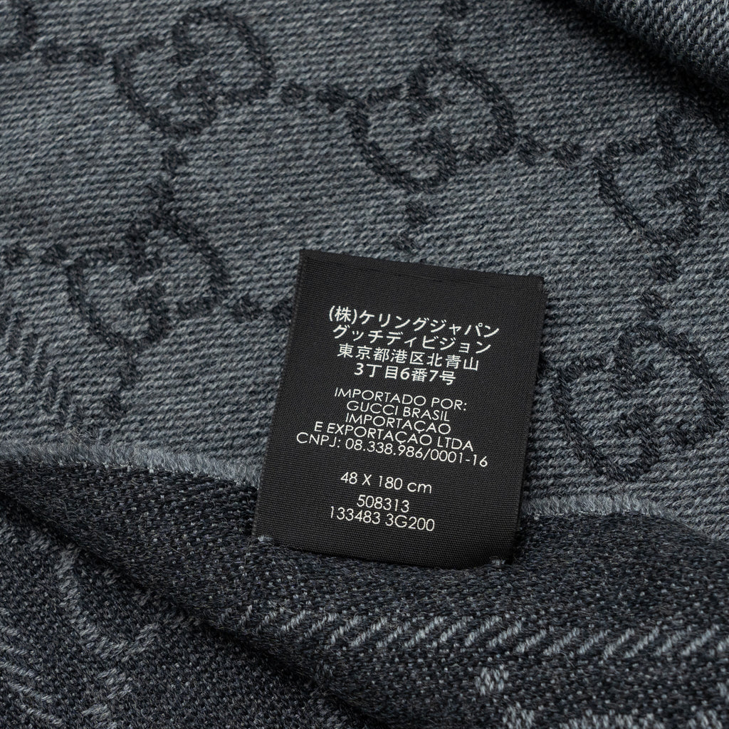 gucci-48-180cm-wool-scarf-dark-grey