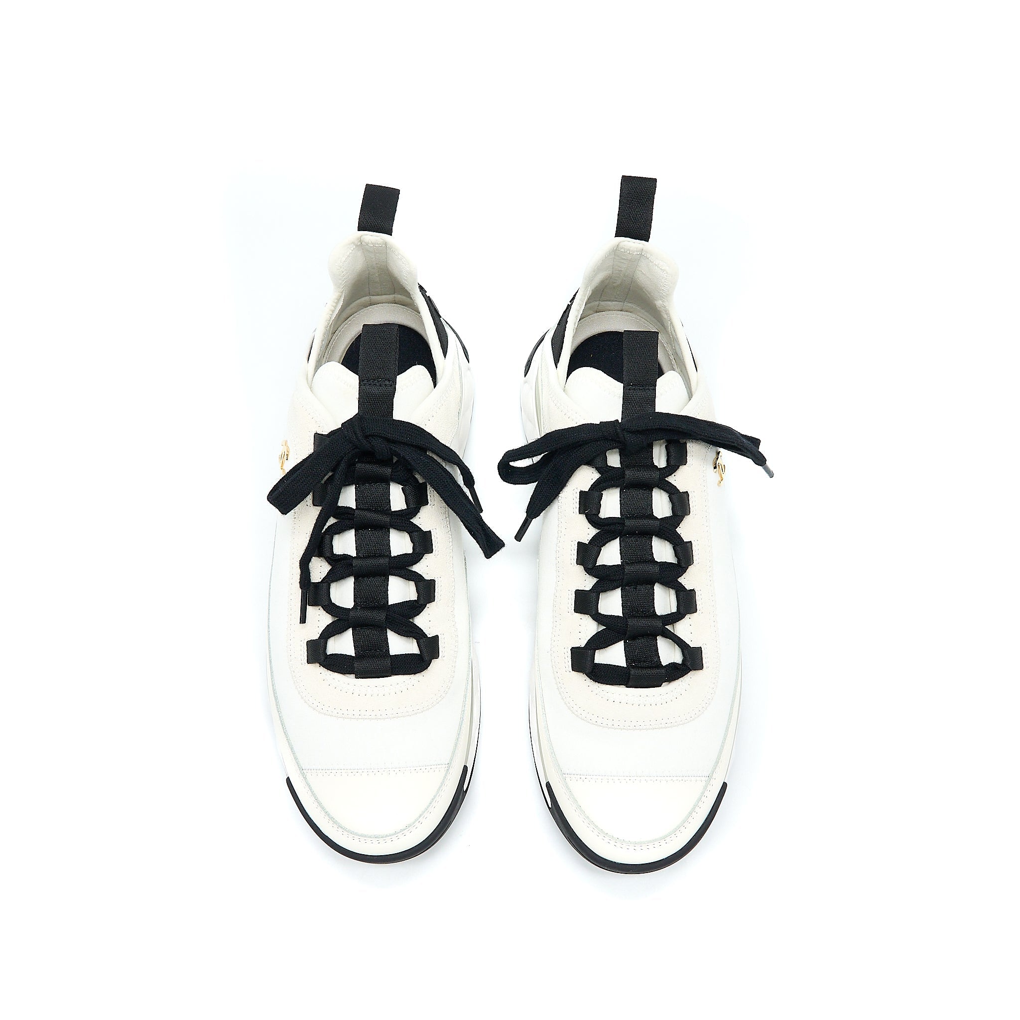 chanel-size-41-sport-trail-sneaker-suede-calfskin-white-black-ghw