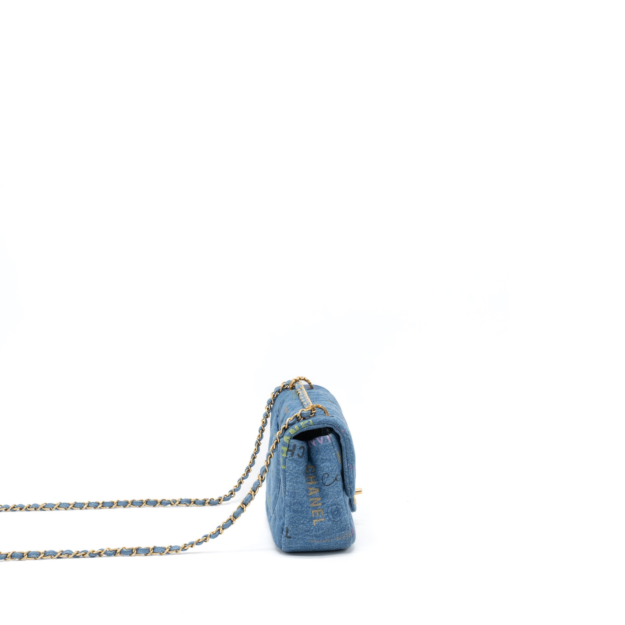 chanel-22p-blue-denim-flap-bag-brushed-ghw-microchip