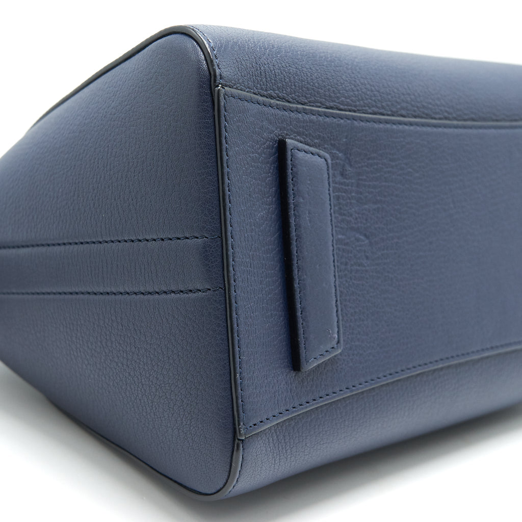 givenchy-small-antigona-tote-bag-navy-shw