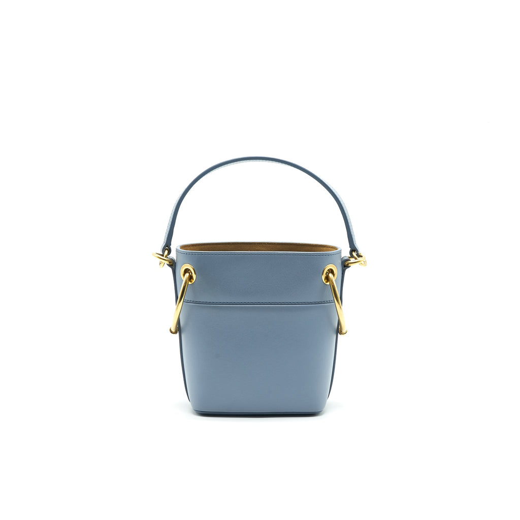 chloe-roy-bucket-leather-cross-body-bag-light-blue