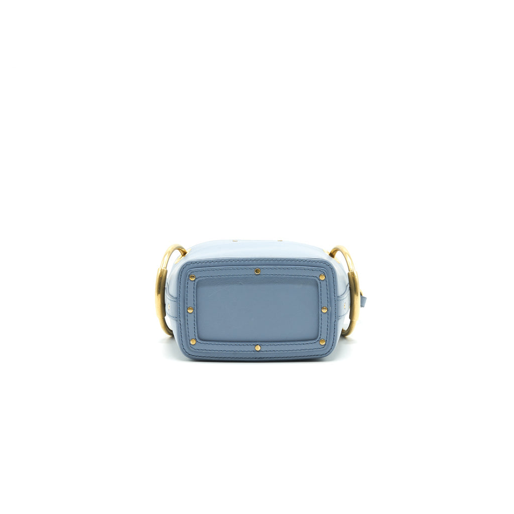 chloe-roy-bucket-leather-cross-body-bag-light-blue