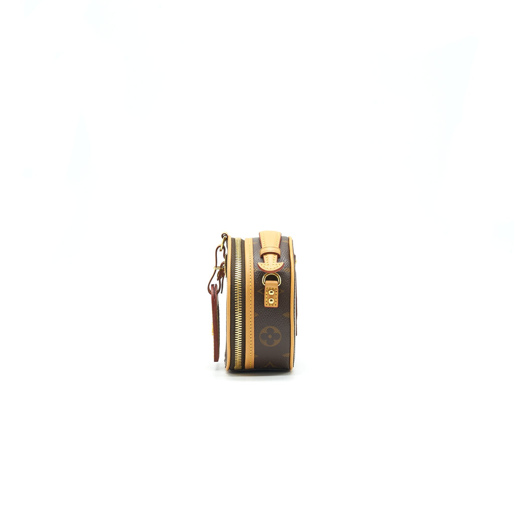 louis-vuitton-mini-boite-chapeau-monogram-canvas