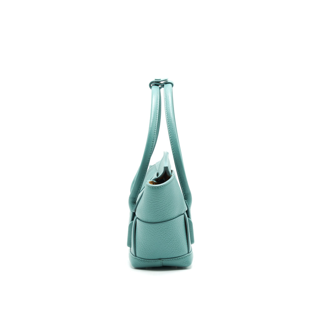 bottega-veneta-mini-arco-bag-green