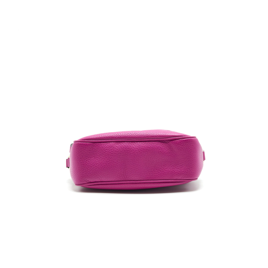 gucci-soho-small-leather-disco-bag-hot-purple