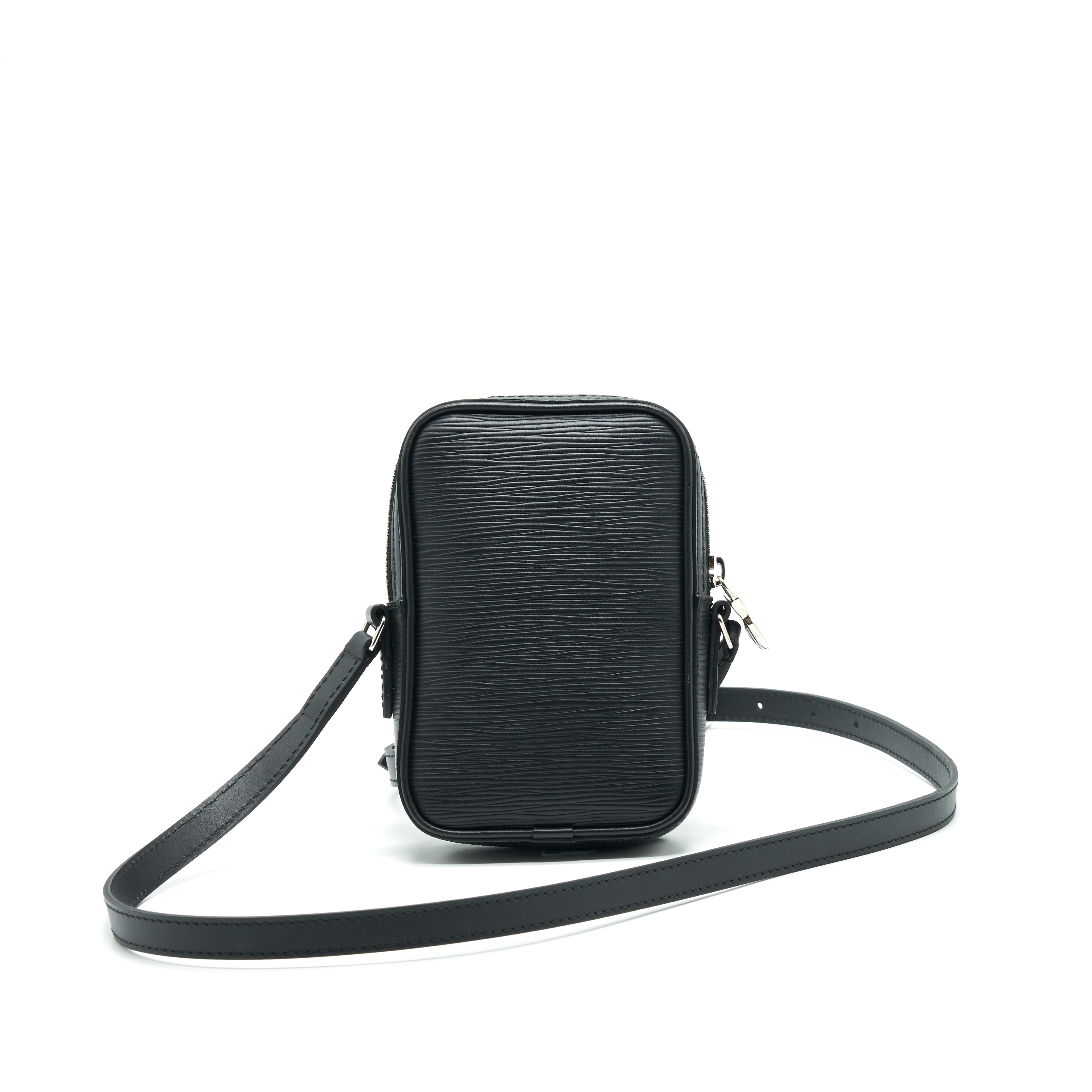 copy-of-louis-vuitton-mini-crossbody-bag-epi-leathe-black