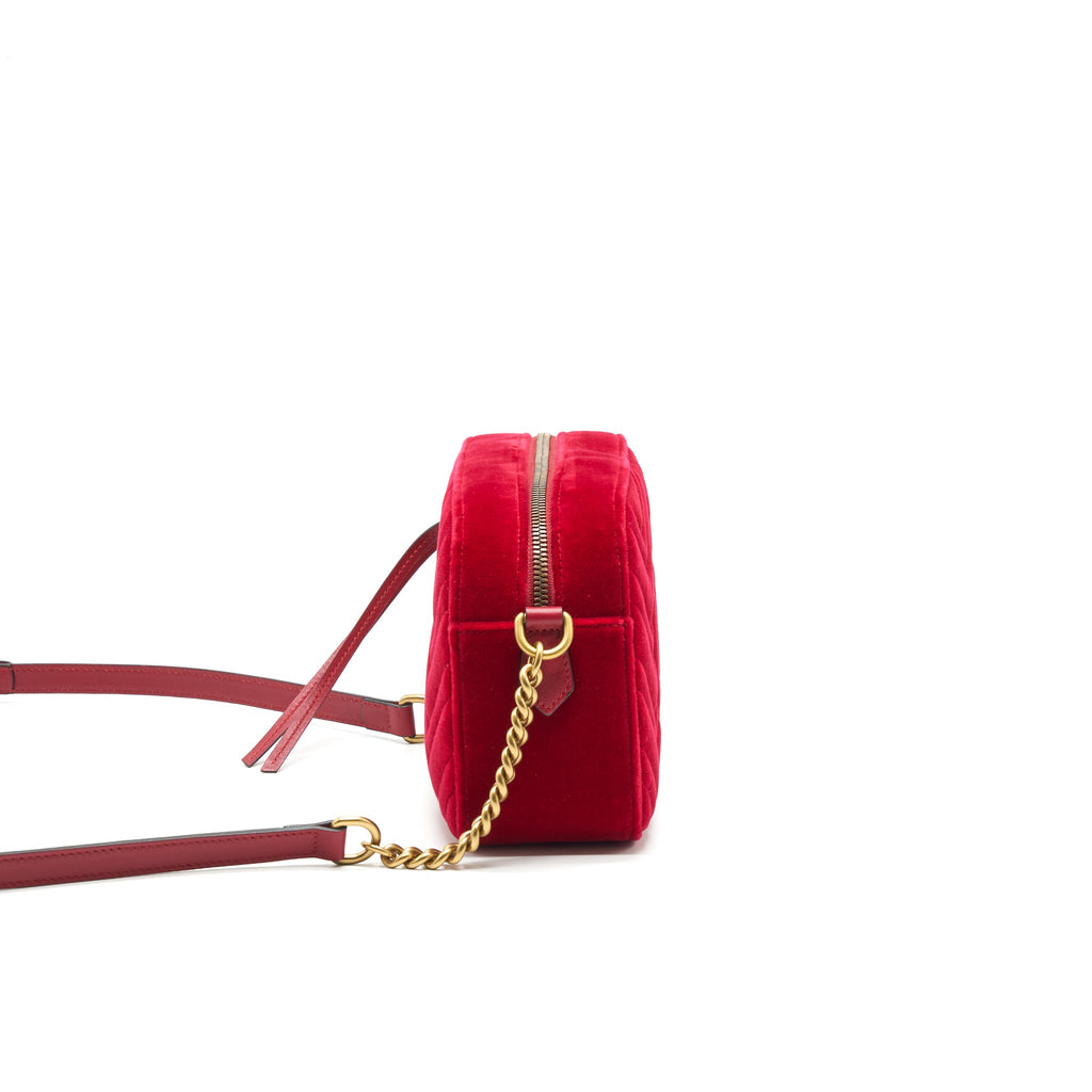 gucci-marmont-valvet-camera-bag-red-ghw