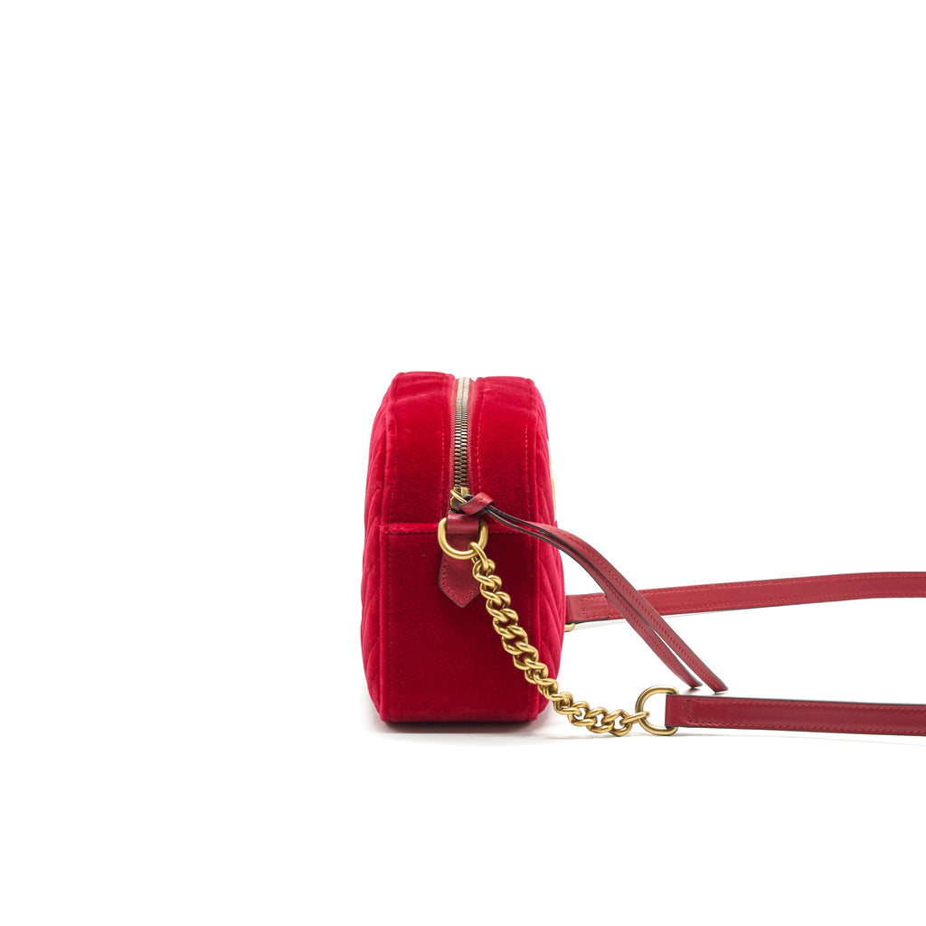 gucci-marmont-valvet-camera-bag-red-ghw