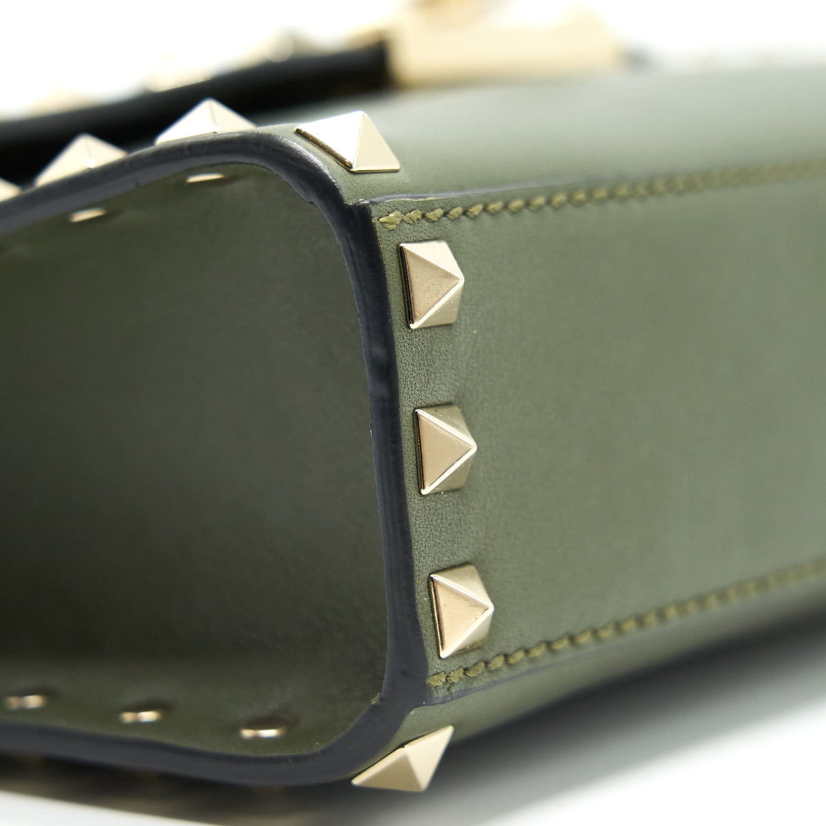 valentino-small-rockstud-calfskin-crossbody-bag-khaki