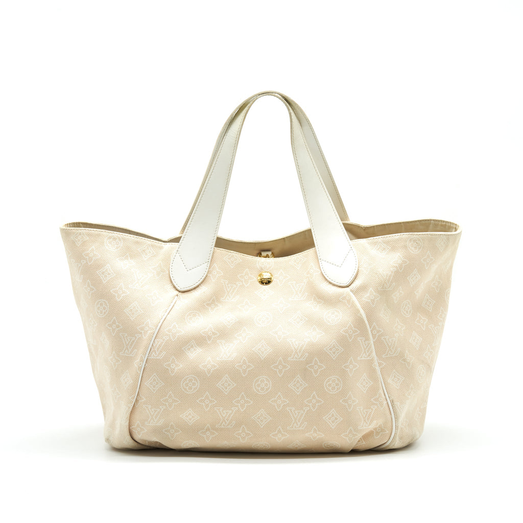louis-vuitton-canvas-tote-articles-de-voyage