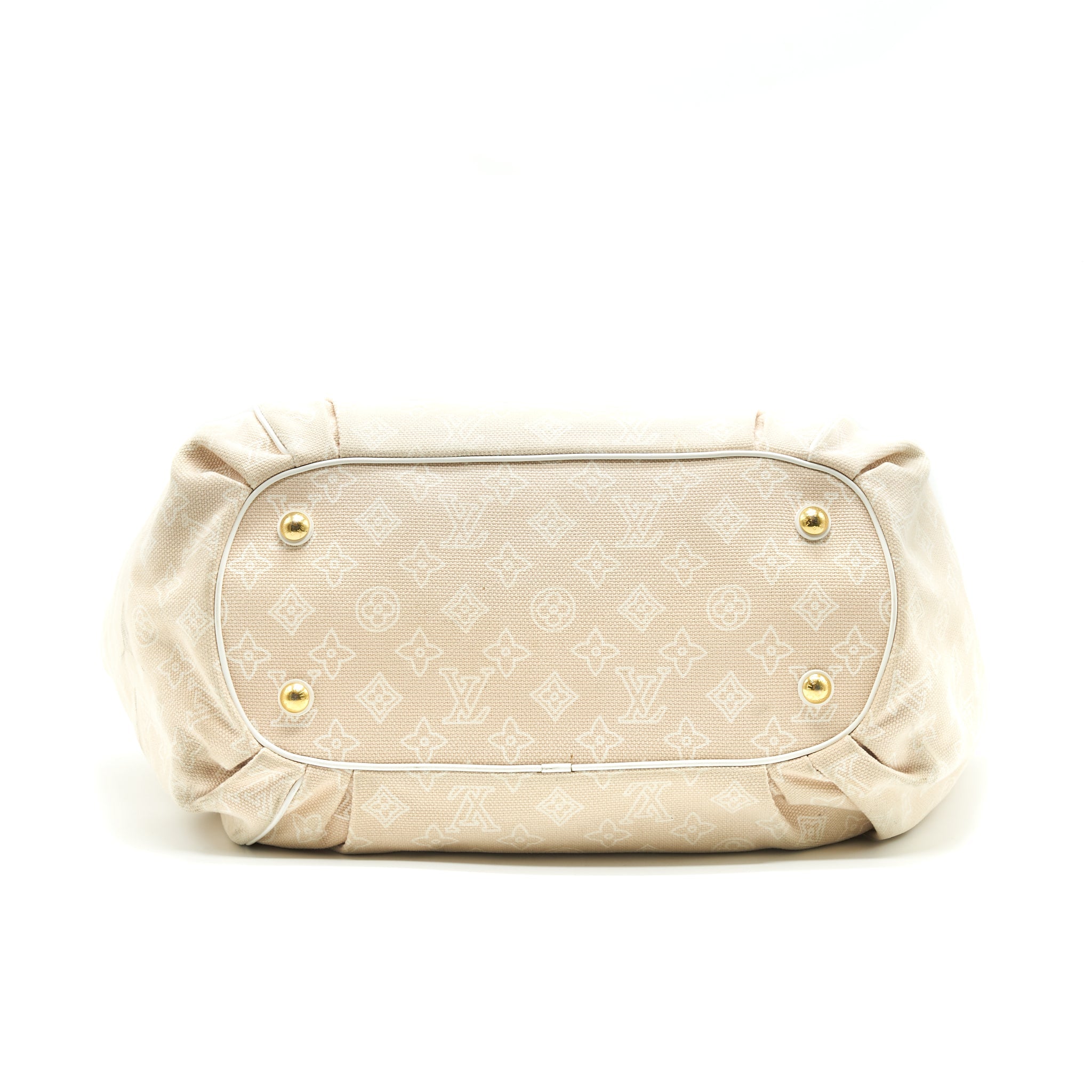 louis-vuitton-canvas-tote-articles-de-voyage