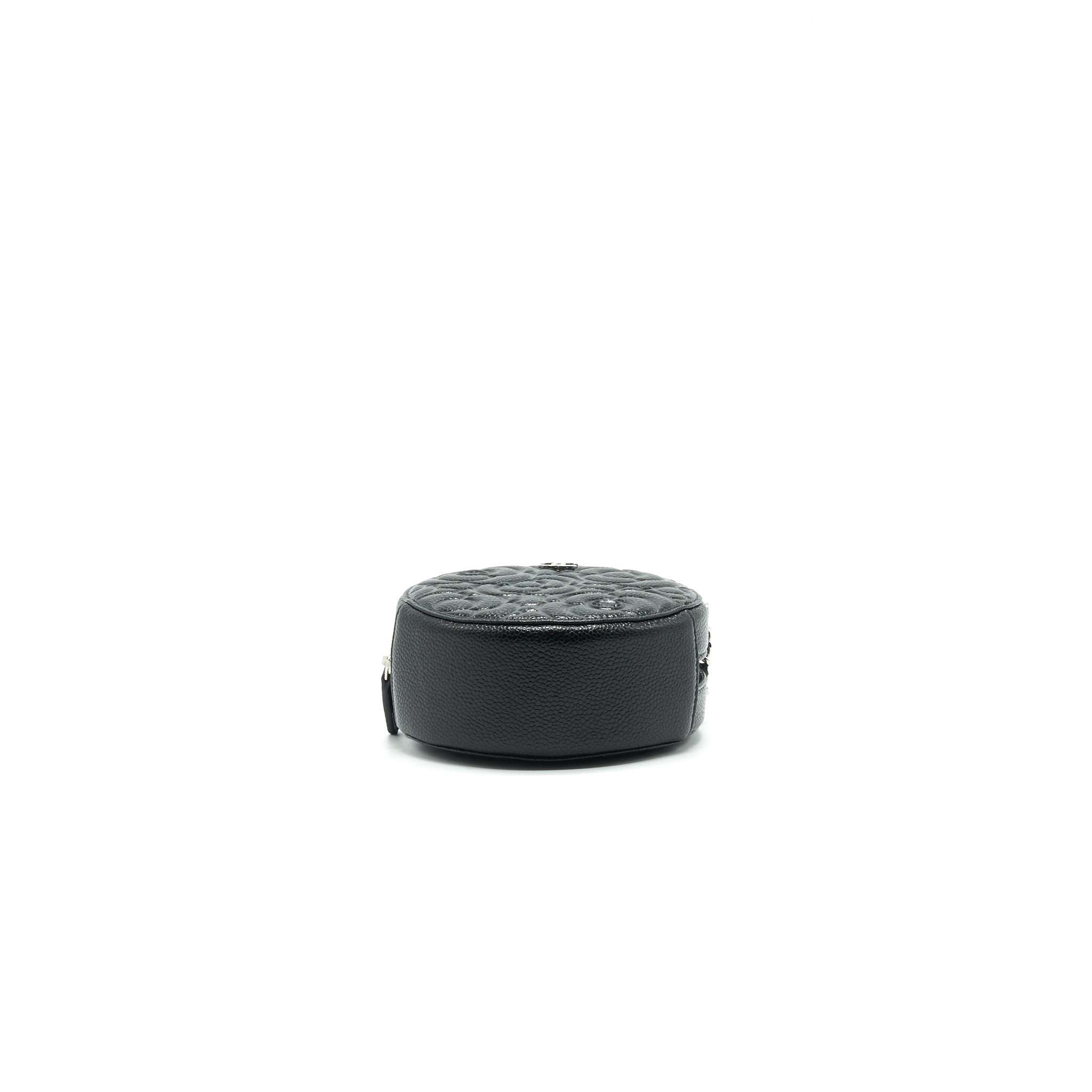 chanel-camellia-round-clutch-with-chain-black