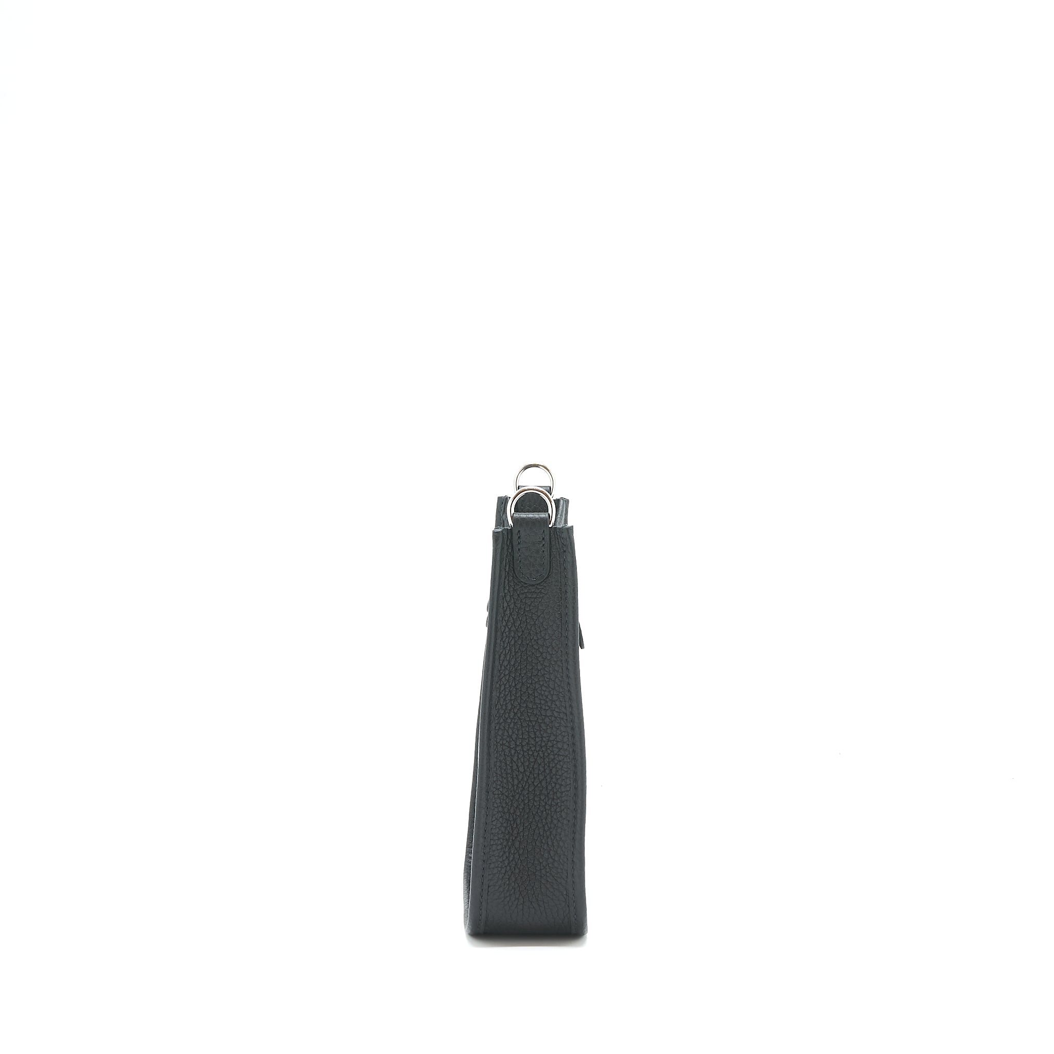 hermes-mini-evelyn-16-black-shw-stamp-z-1