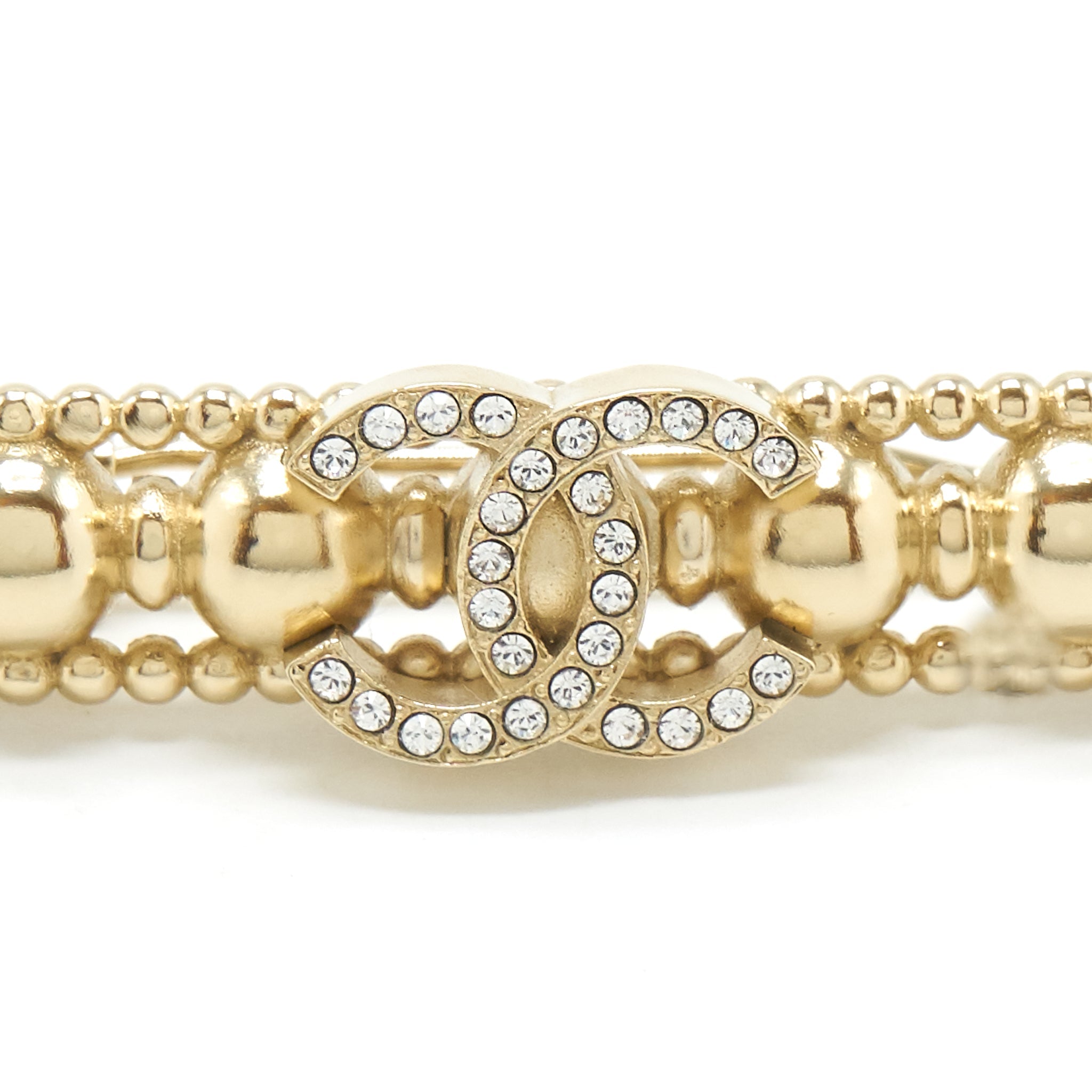 chanel-22c-hair-clip-light-gold-tone