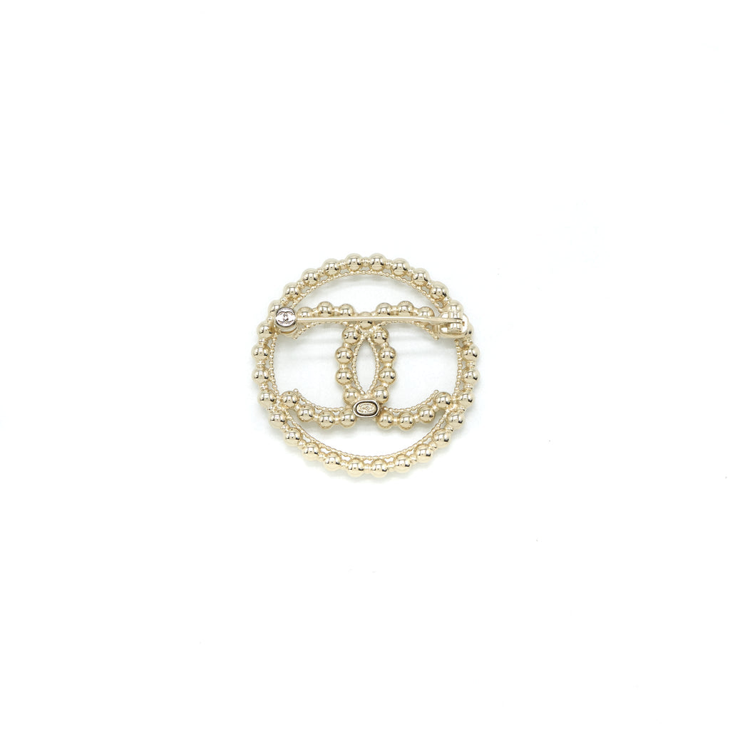 chanel-round-with-cc-logo-light-gold-tone-brooch