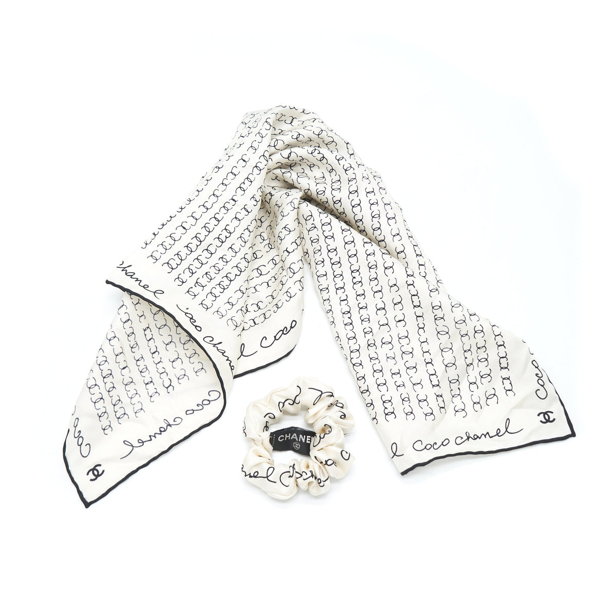 chanel-silk-twill-hair-accessory-white-and-black