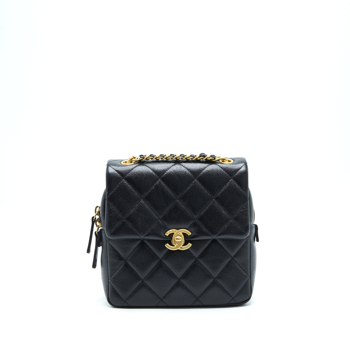 chanel-22p-flap-backpack-caviar-black-ghw