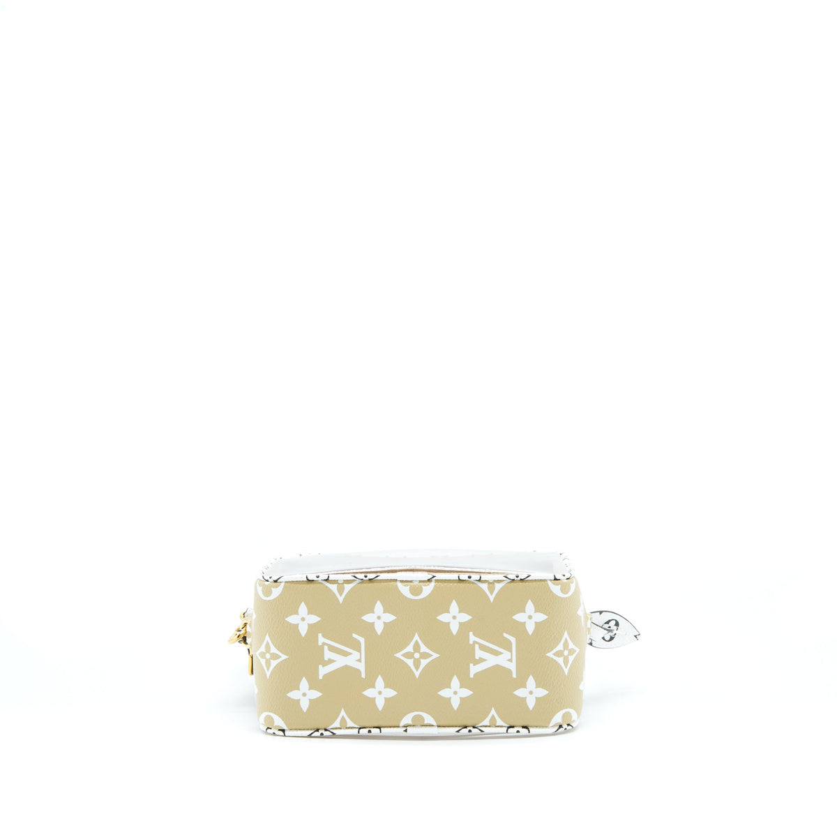 louis-vuitton-pvc-giant-beach-pouch-multi-colour-with-an-extra-strap