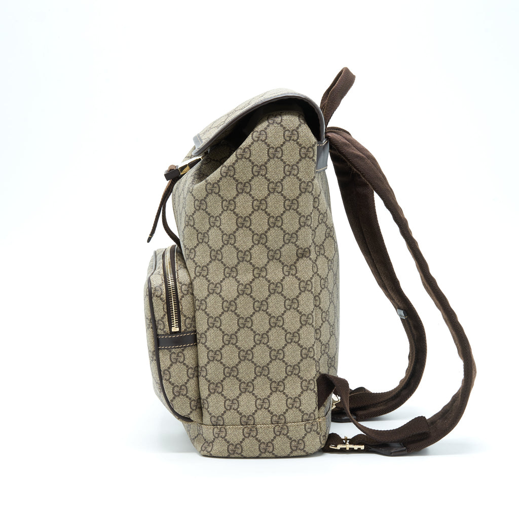 gucci-backpack-gg-supreme-canvas-ghw