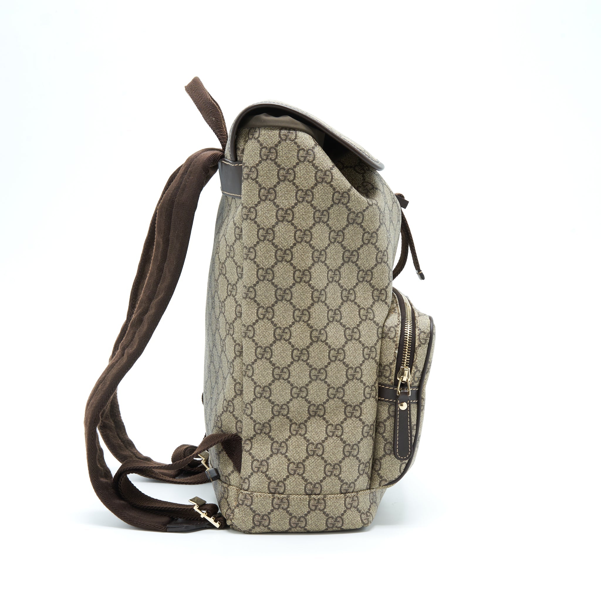 gucci-backpack-gg-supreme-canvas-ghw