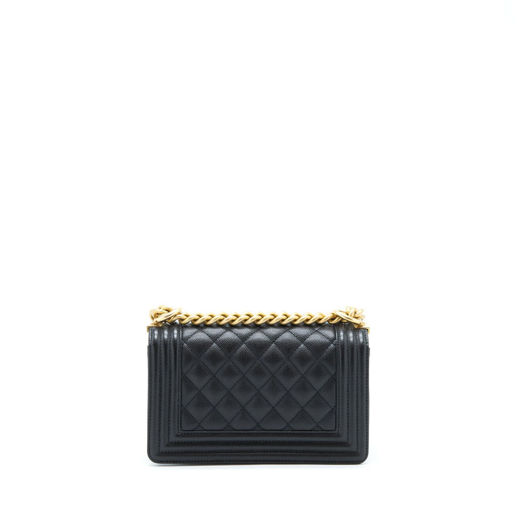 chanel-small-boy-bag-caviar-black-ghw