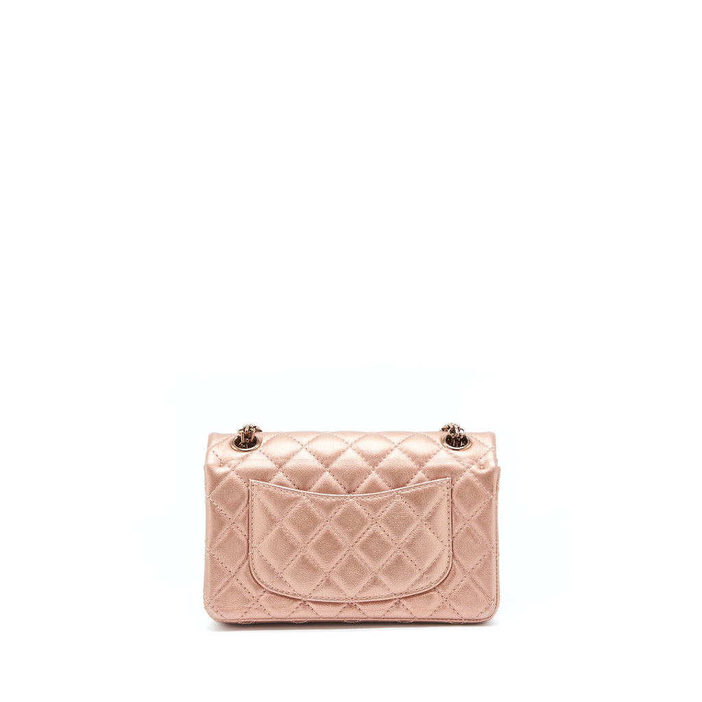 chanel-mini-2-55-reissue-flap-bag-calfskin-metallic-pink-with-pink-hardware-microchip